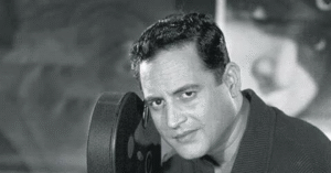Guru Dutt की 100वीं जयंती पर जानिए उनके जीवन की अनकही कहानियाँ, फिल्मी करियर, संघर्ष, और आज भी उनकी फिल्मों की प्रासंगिकता।